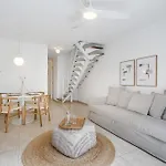 2bd Bright Family-friendly In Appartamento