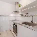 2bd Bright Family-friendly In Appartamento *