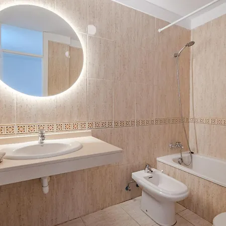 Διαμέρισμα 2bd Bright Family-friendly In *